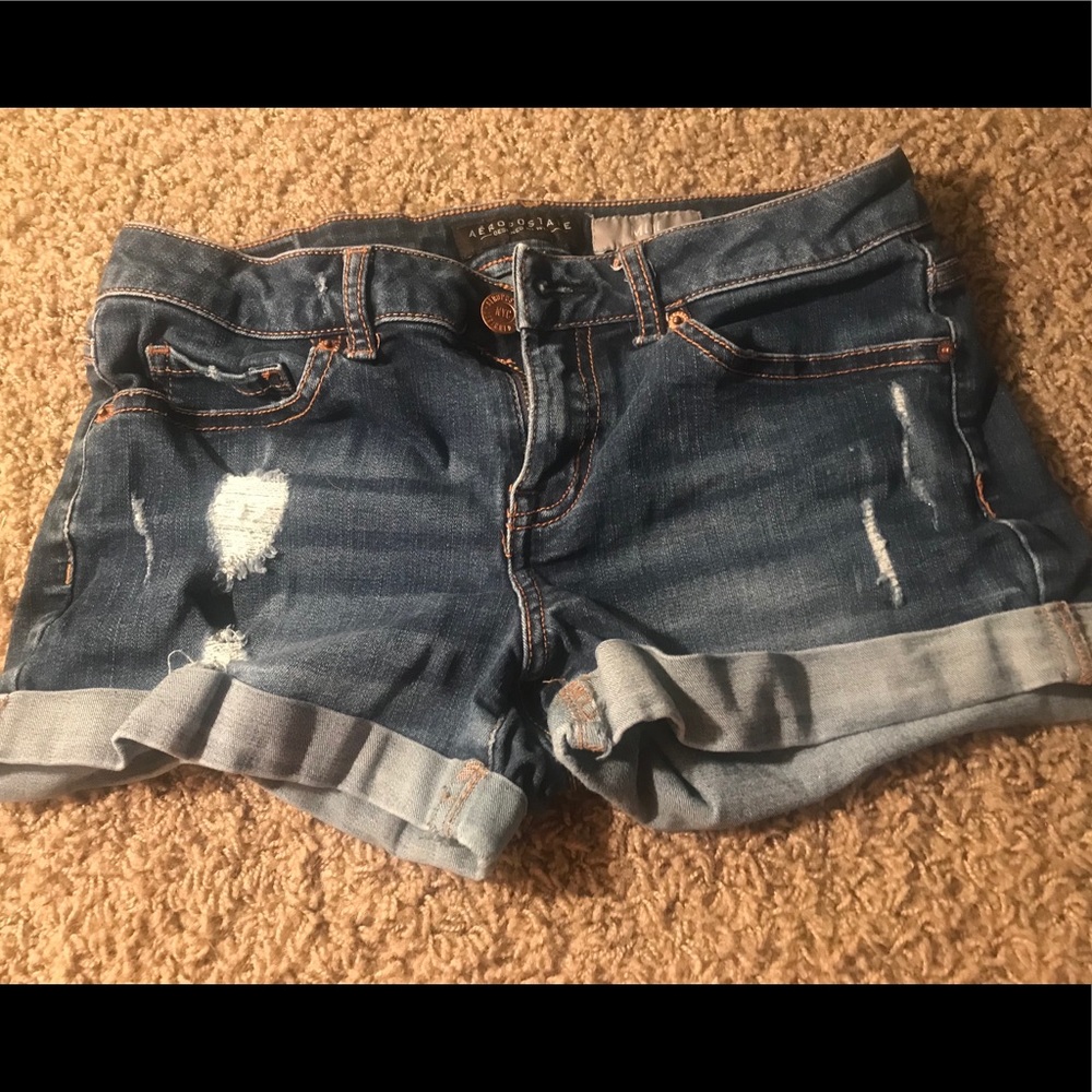 Aeropostale Ripped Shorts - Picture 2 of 4